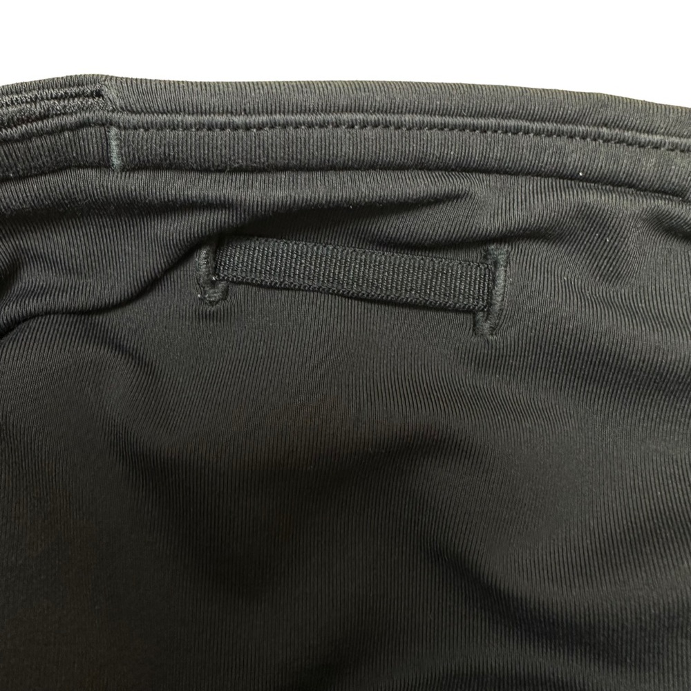Lululemon Hit It 21” Crop Black Leggings Size 2 Mesh Luxtreme Drawcord - Picture 15 of 16
